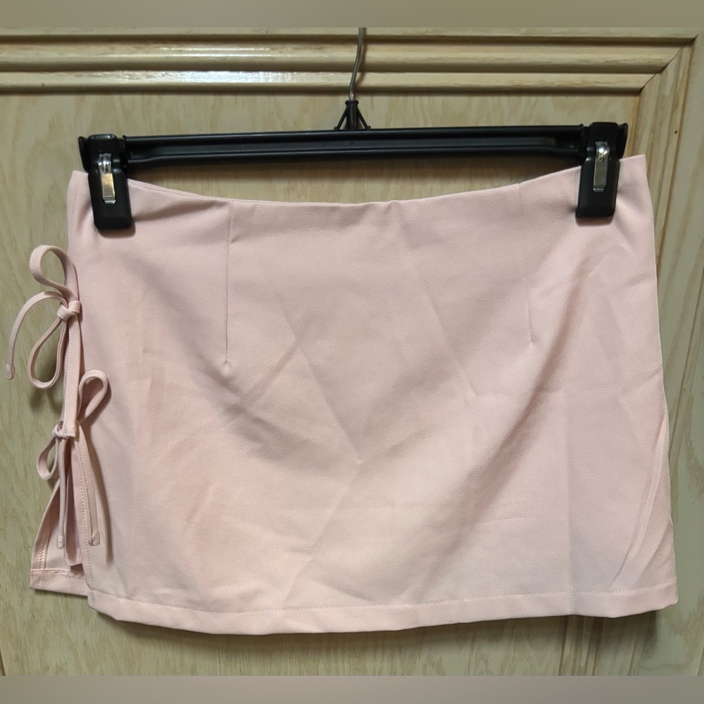 SHEIN Mini Skirt Skort‎ Womens Size 6 Medium Pink Bows